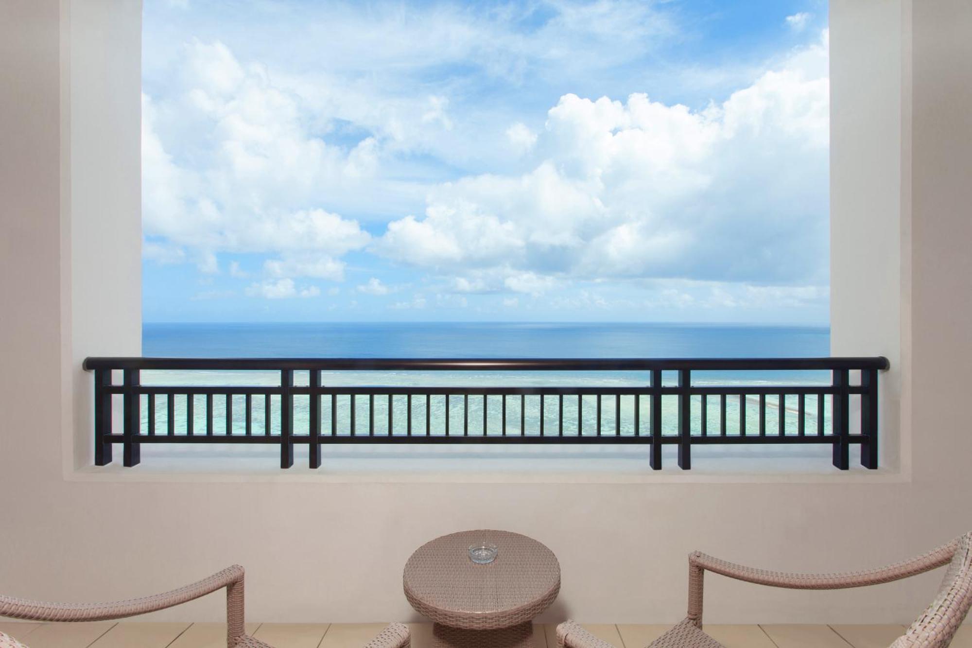 Pacific Islands Club Guam Hotell Tumon Exteriör bild