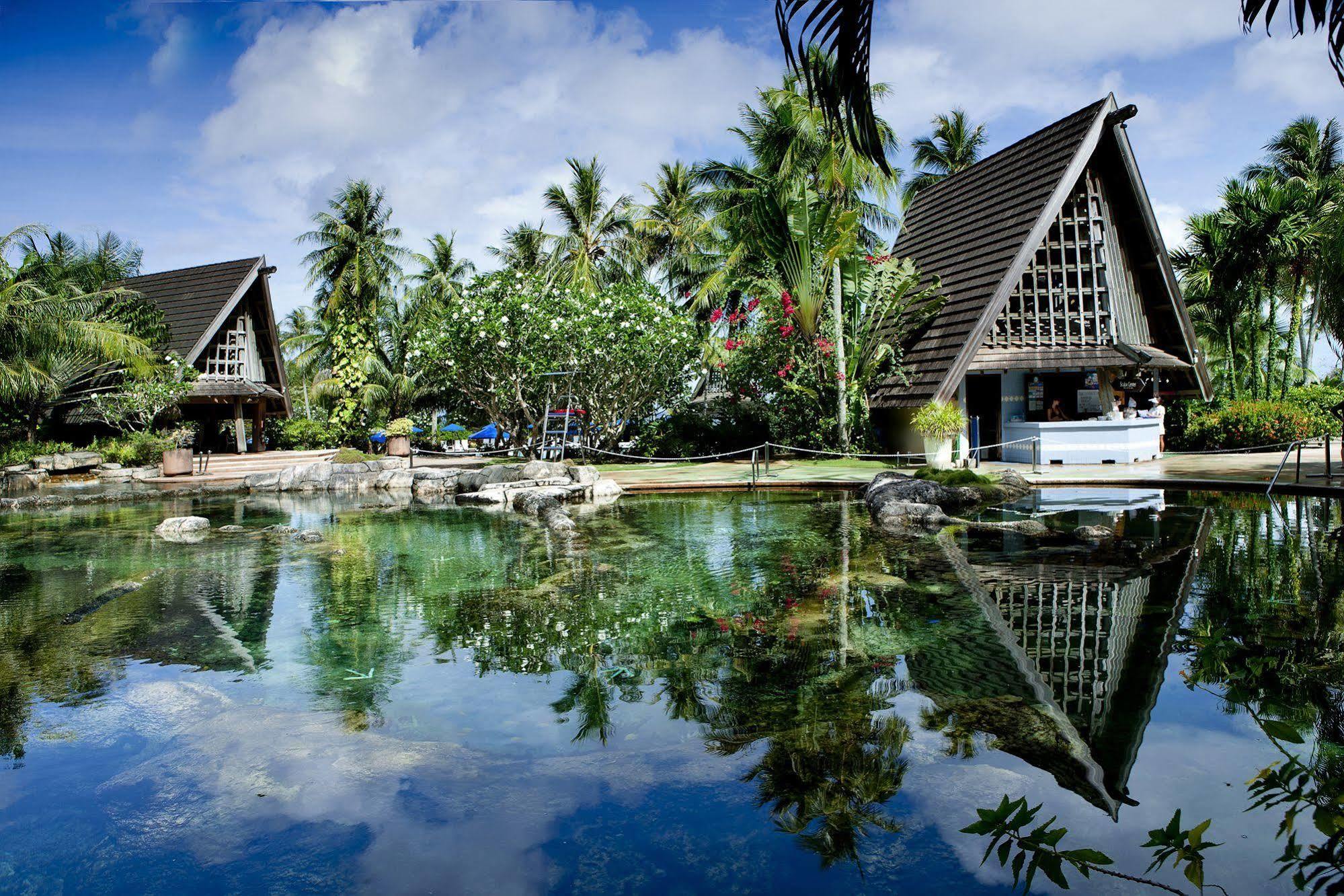 Pacific Islands Club Guam Hotell Tumon Exteriör bild