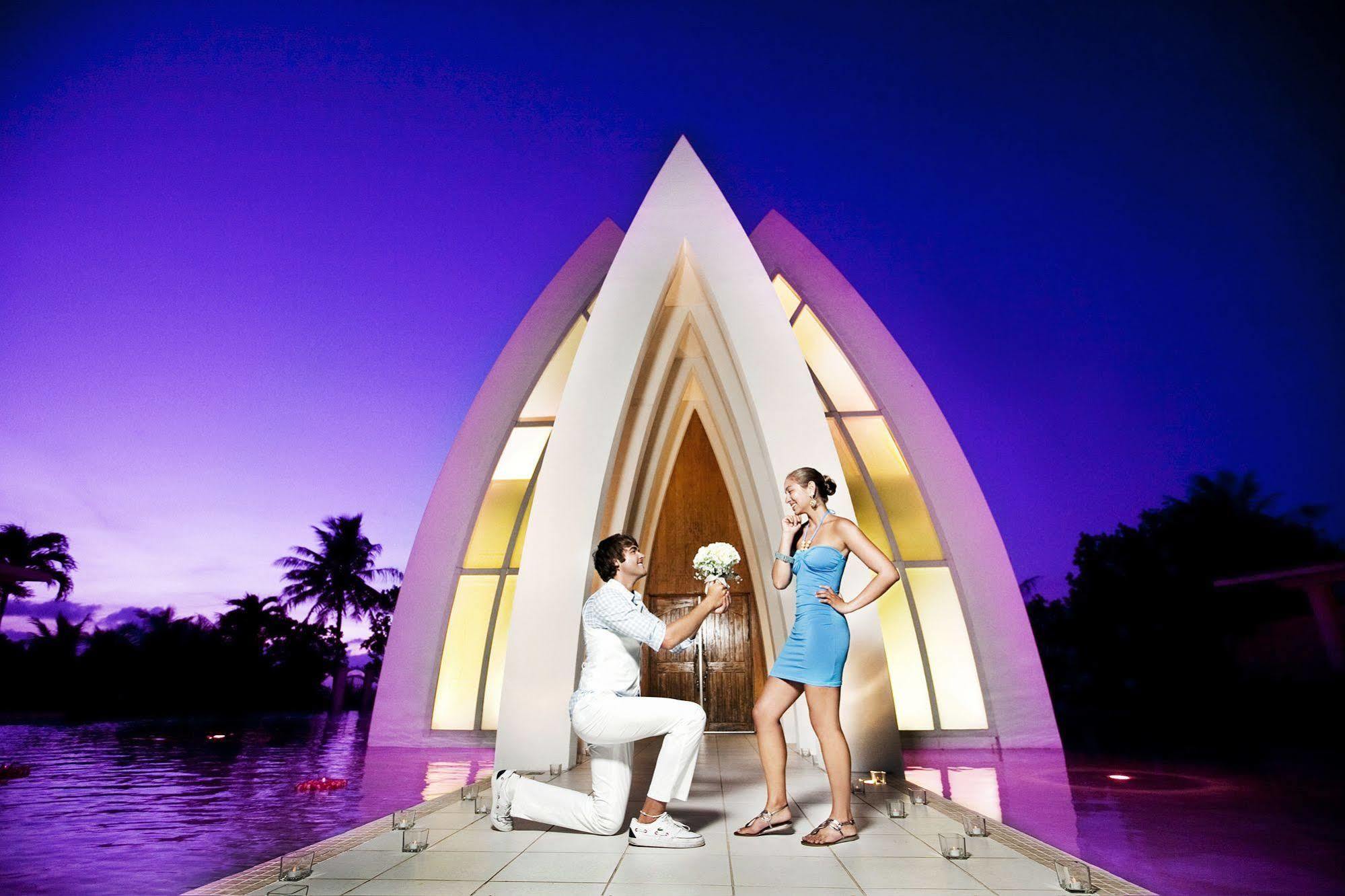 Pacific Islands Club Guam Hotell Tumon Exteriör bild